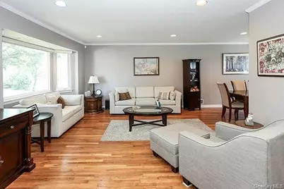 1102 Lawrence Road, Bellmore, NY 11710 - Photo 4