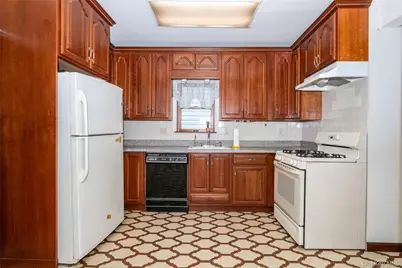 1559 Hollywood Avenue, Bronx, NY 10461 - Photo 8