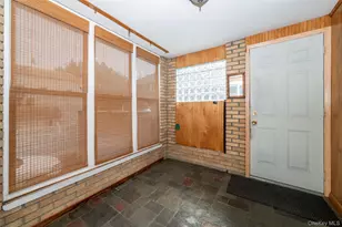 1559 Hollywood Ave, Bronx, NY 10461 - Photo 10