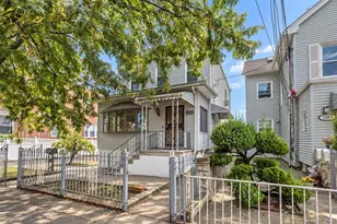 1559 Hollywood Ave, Bronx, NY 10461 - Photo 2