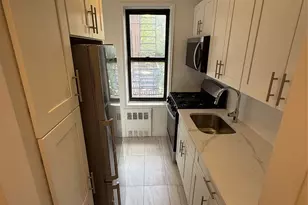 63-09 108th St, Forest Hills, NY 11375 - Photo 2