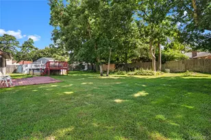 23 Wilmont Turn, Coram, NY 11727 - Photo 36