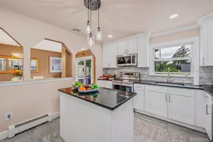 25 Kellogg Pl, Huntington Station, NY 11746 - Photo 6