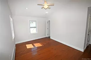 145-29 243rd St, Rosedale, NY 11422 - Photo 16