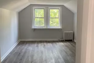 51-12 94th St, Elmhurst, NY 11373 - Photo 4