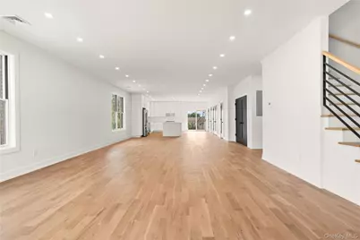 230 Trenchard Street, Yonkers, NY 10704 - Photo 6