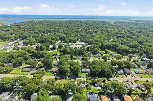 29 Sherwood Dr, Mastic Beach, NY 11951 - Photo 36