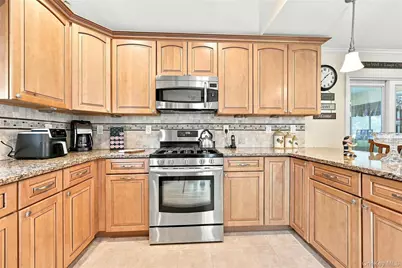 29 Sherwood Drive, Mastic Beach, NY 11951 - Photo 18