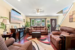 29 Sherwood Dr, Mastic Beach, NY 11951 - Photo 6