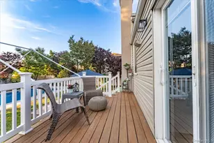 4 Brafmans Rd, Inwood, NY 11096 - Photo 8