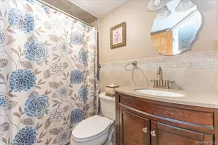 4 Brafmans Rd, Inwood, NY 11096 - Photo 16
