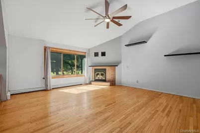 383 Rt 32, Woodbury, NY 10917 - Photo 2