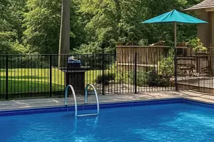 30 Marbeth Cir, Miller Place, NY 11764 - Photo 4
