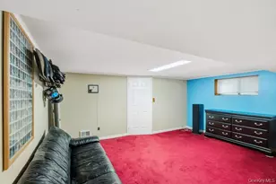27 Delaware Ave, Jericho, NY 11753 - Photo 36
