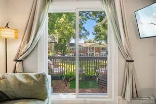 64 Fairharbor, Patchogue, NY 11772 - Photo 4