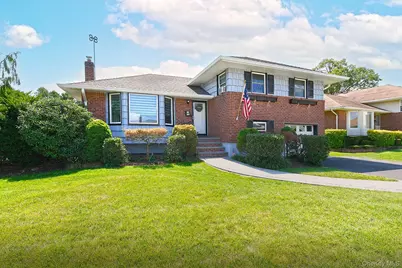 4039 Hahn Avenue, Bethpage, NY 11714 - Photo 1