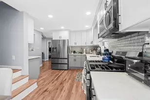596 Terrace Pl, Baldwin, NY 11510 - Photo 6