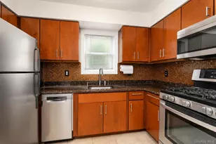 40-38 194th St, Flushing, NY 11358 - Photo 4