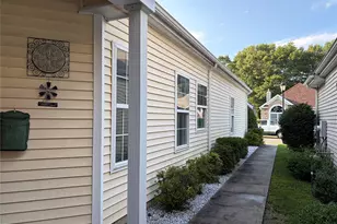 428 Leisure Dr, Ridge, NY 11961 - Photo 2