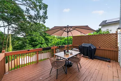 81 Overlook Drive, Valhalla, NY 10595 - Photo 24