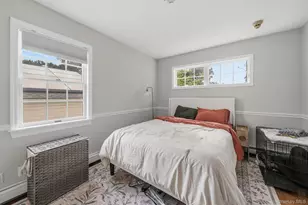 81 Overlook Dr, Valhalla, NY 10595 - Photo 20