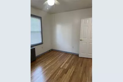 242 Sommerville Place, Yonkers, NY 10703 - Photo 14