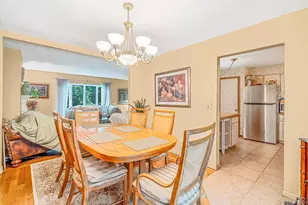 107 W Farm Dr, Melville, NY 11747 - Photo 10