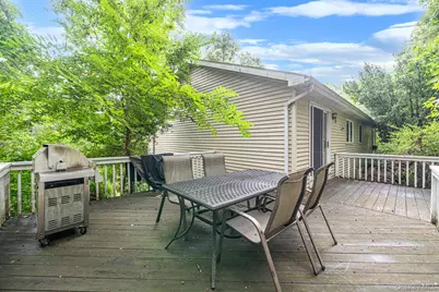 107 W Farm Drive, Melville, NY 11747 - Photo 26