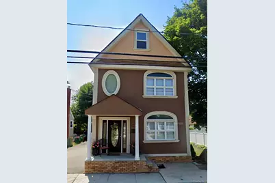 421 Roquette Avenue, Floral Park, NY 11001 - Photo 1