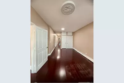 421 Roquette Avenue, Floral Park, NY 11001 - Photo 6