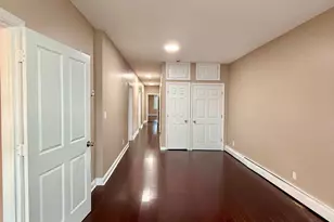 421 Roquette Ave, Floral Park, NY 11001 - Photo 6