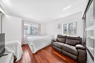 5-50 115th St, College Point, NY 11356 - Photo 10