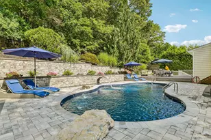 59 Derby Pl, Smithtown, NY 11787 - Photo 34