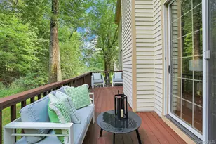 12 Westhaven Ln, White Plains, NY 10605 - Photo 32