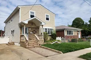 18-08 Murray St 2Fl, Whitestone, NY 11357 - Photo 4
