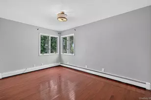 179 Sterling Rd, Elmont, NY 11003 - Photo 24