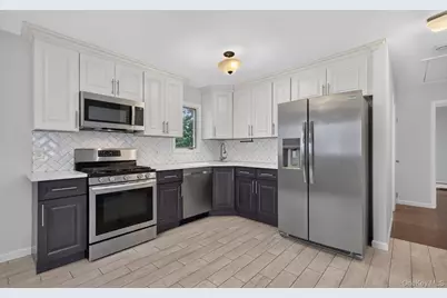 179 Sterling Road, Elmont, NY 11003 - Photo 20
