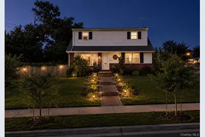 1142 Ferngate Drive, Franklin Square, NY 11010 - Photo 2