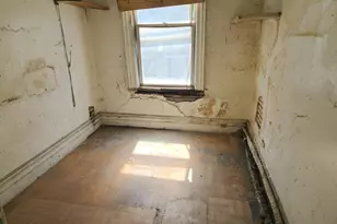 633 Baker Ave, Bronx, NY 10460 - Photo 20