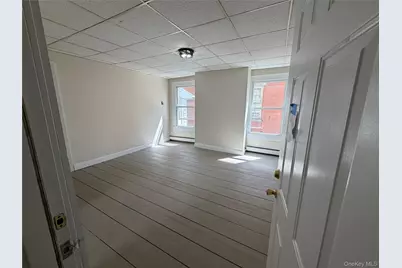 29 Delano Street #2, Poughkeepsie, NY 12601 - Photo 4