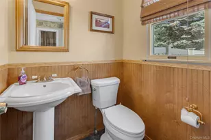 23 Dale Ln, Smithtown, NY 11787 - Photo 14
