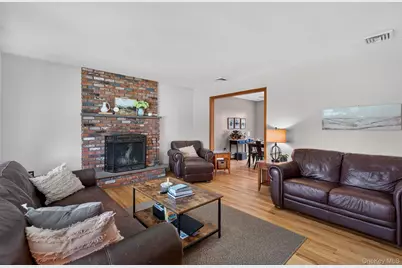 9 Debra Hill Road, Poughkeepsie, NY 12603 - Photo 4