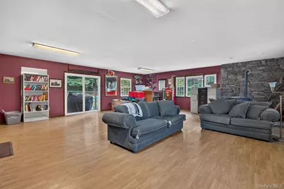 9 Debra Hill Road, Poughkeepsie, NY 12603 - Photo 40