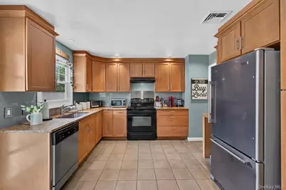 9 Debra Hill Road, Poughkeepsie, NY 12603 - Photo 10