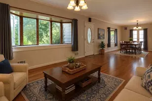 3995 New Rd, Seaford, NY 11783 - Photo 8