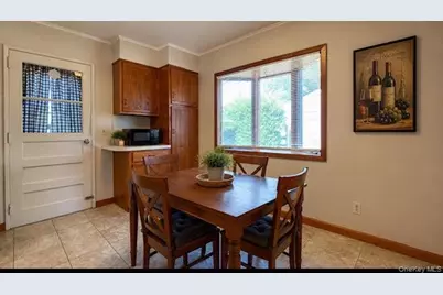 3995 New Road, Seaford, NY 11783 - Photo 10