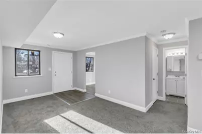 99 Newbrook Lane #99, Bay Shore, NY 11706 - Photo 4