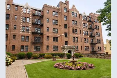 23 Old Mamaroneck Road #1R, White Plains, NY 10605 - Photo 1