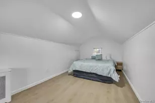 25 N 12th St, New Hyde Park, NY 11040 - Photo 14