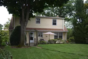 93 Avenue C, Port Washington, NY 11050 - Photo 8